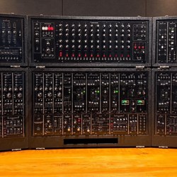 foto: Analogue Solutions · foto de presă